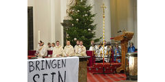 Aussendung der Sternsinger im Hohen Dom zu Fulda (Foto: Karl-Franz Thiede)